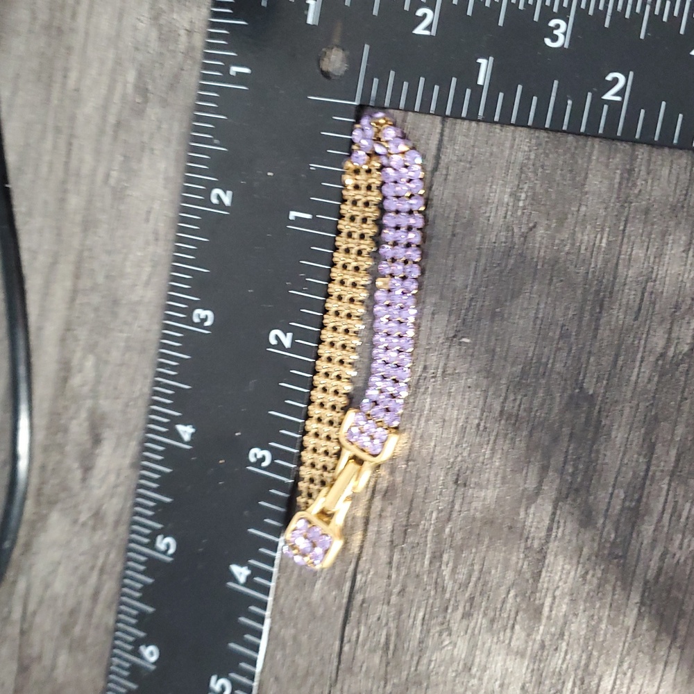 Swarovski Elegant Purple Crystal Bracelet  B3305 Missing One Stone - Picture 6 of 6